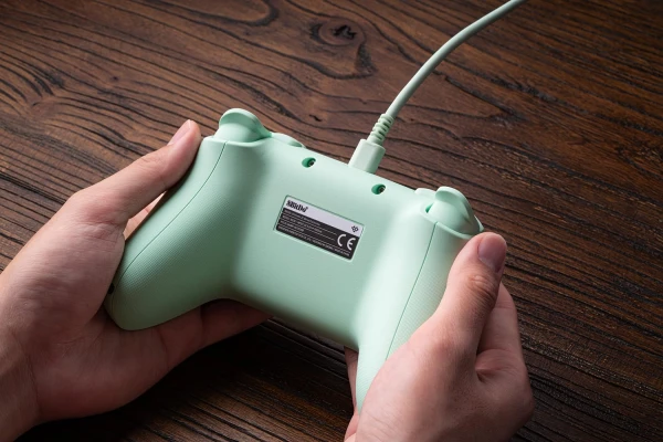 Gamepad 8BitDo Ultimate 2C Windows/Android/Hall Effect/Vibracija/typeC/Green Edition Gamepad/joystick SOPING.RS 44 Gamepad 8BitDo Ultimate 2C Windows/Android/Hall Effect/Vibracija/typeC/Green Edition - Слика 4