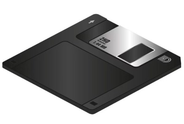 FLOPPY DISKETA 3.5inc MEDIARANGE GERMANY 1.44MB MF-2HD MR200 (cena za 1kom) CD, DVD mediji SOPING.RS 42 FLOPPY DISKETA 3.5inc MEDIARANGE GERMANY 1.44MB MF-2HD MR200 (cena za 1kom) - Слика 2