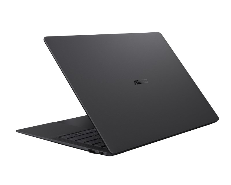 ExpertBook Ultra B9406CAA-WB358H8D0X (14 inča OLED, Ultra X7 358H, 32GB, SSD 1TB, Win 11 Pro) laptop Laptop računari SOPING.RS 44 ExpertBook Ultra B9406CAA-WB358H8D0X (14 inča OLED, Ultra X7 358H, 32GB, SSD 1TB, Win 11 Pro) laptop - Слика 4